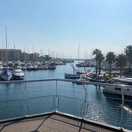 Appt 2 Pieces Port Frejus - Mega Terrasse + Garage Apartment Luaran gambar