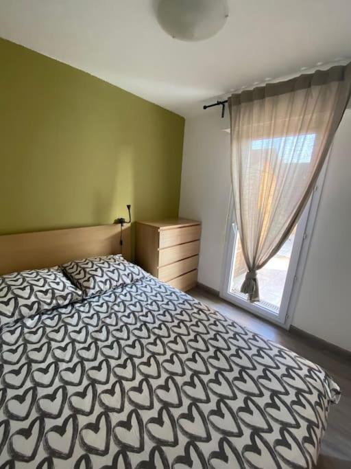 Appt 2 Pieces Port Frejus - Mega Terrasse + Garage Apartment Luaran gambar